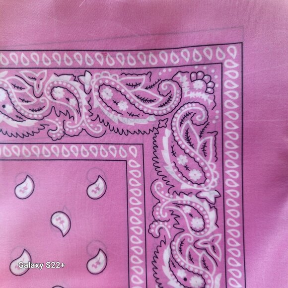 Burgundy Hot Pink Colorful Bandanas 21x21 Inch Square Western Style Scarves Set - Picture 4 of 9